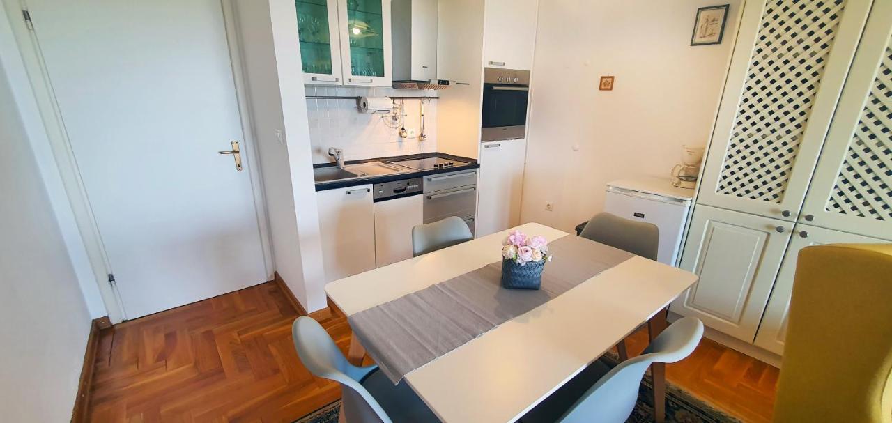 Panorama Apartment Tar-Vabriga Екстериор снимка