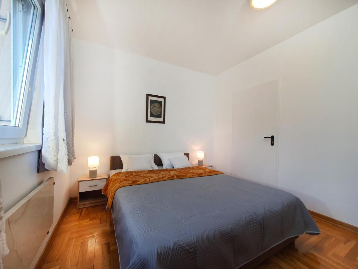 Panorama Apartment Tar-Vabriga Екстериор снимка
